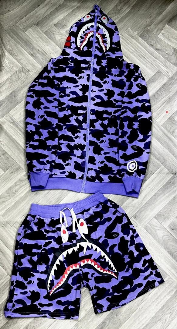 Ensemble bape requin