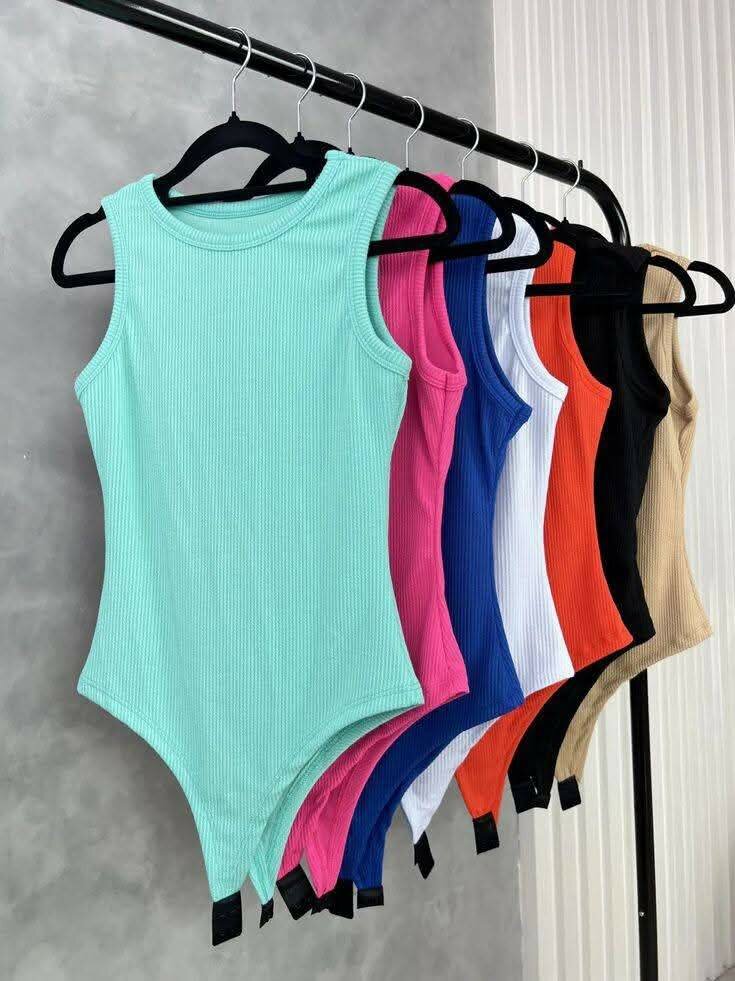 Débardeurs femme en couleurs