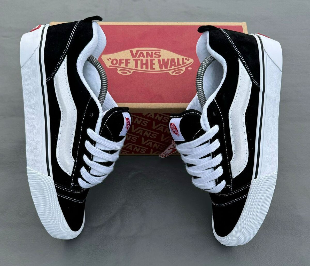 Vans Sku skool noir blanc