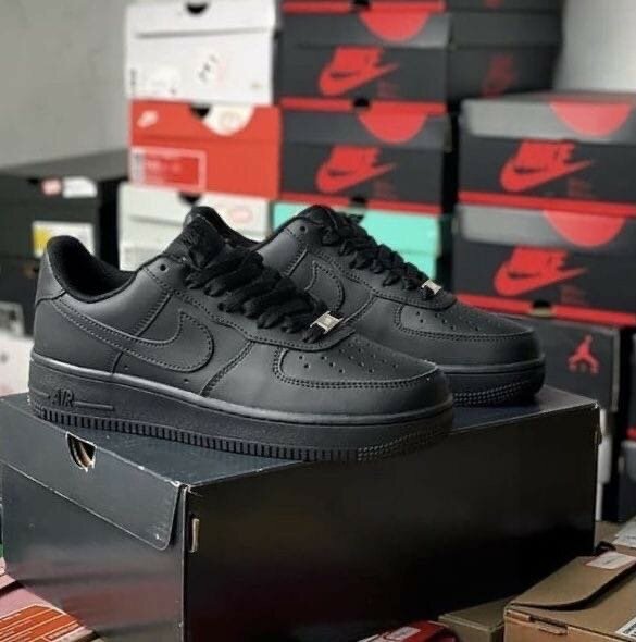 Air force de sortie ,matière  irréprochable