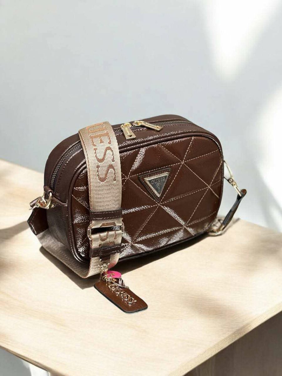 Ladies handheld bags