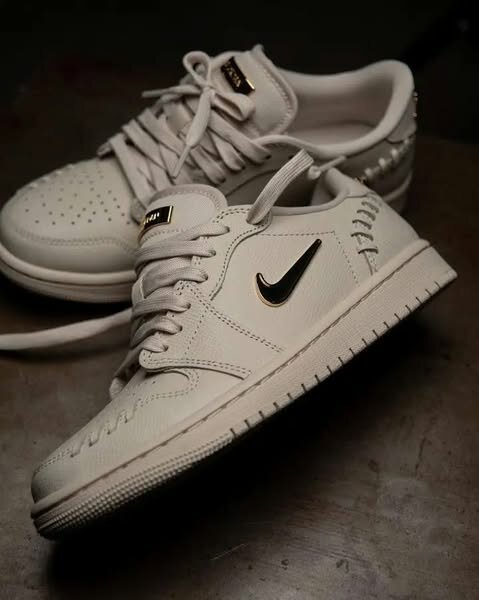 Nike Air