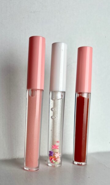 Bonnets,lipgloss,scrunchies and hair bows