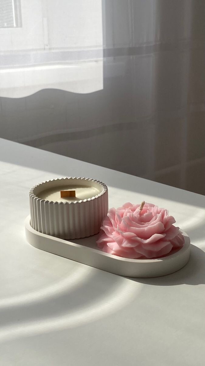 Flower candle