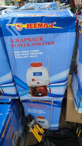 Pulvérisateur à dos puissant