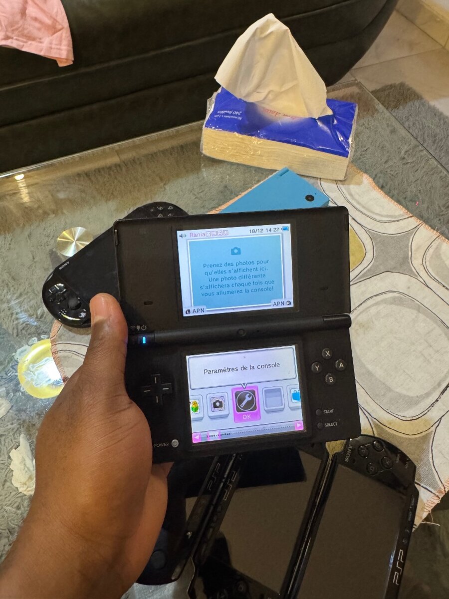 NINTENDO DSi