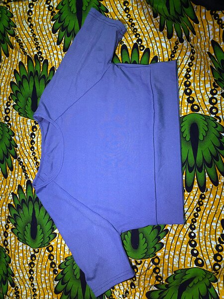 Top bleu nuide