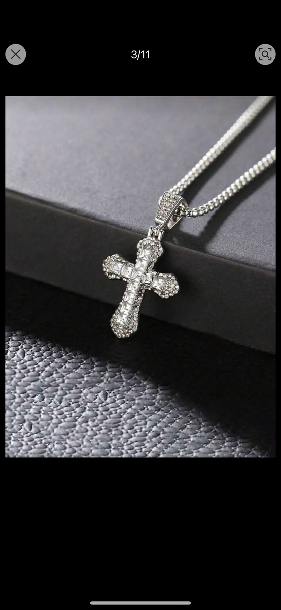 Collier Croix en Cristal Éclatant