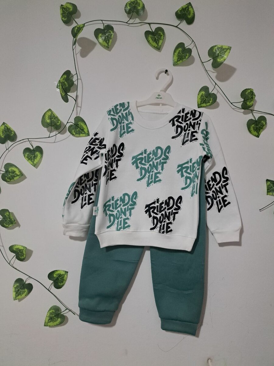 Костюмы всеголишь 499 сом. Инстаграмм:odevaite_detok