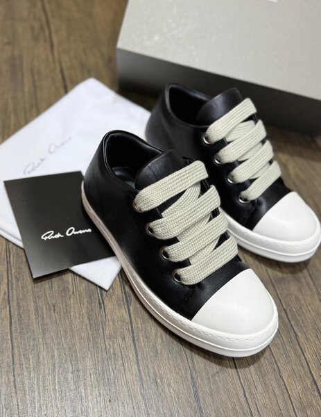 Sneakers en cuir moderne