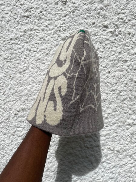 Bonnet Gruty visions.