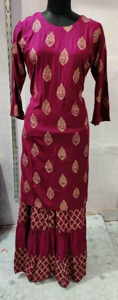 Ladies suit