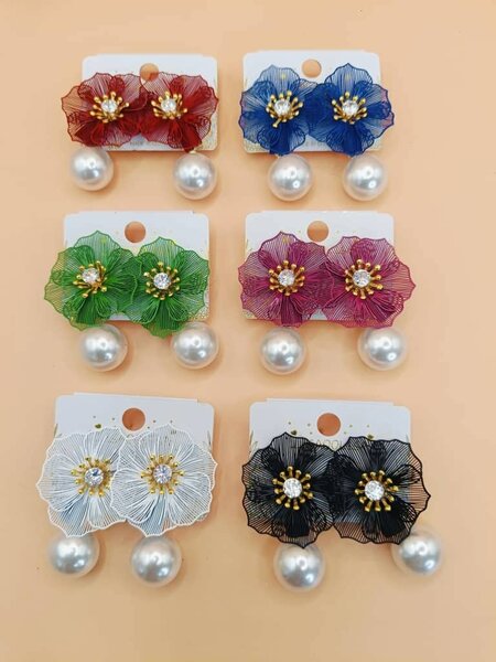 Flower earrings