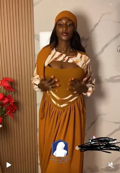 Robe élégante marron pour femme