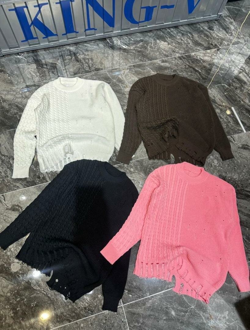 Pulls en tricot colorés