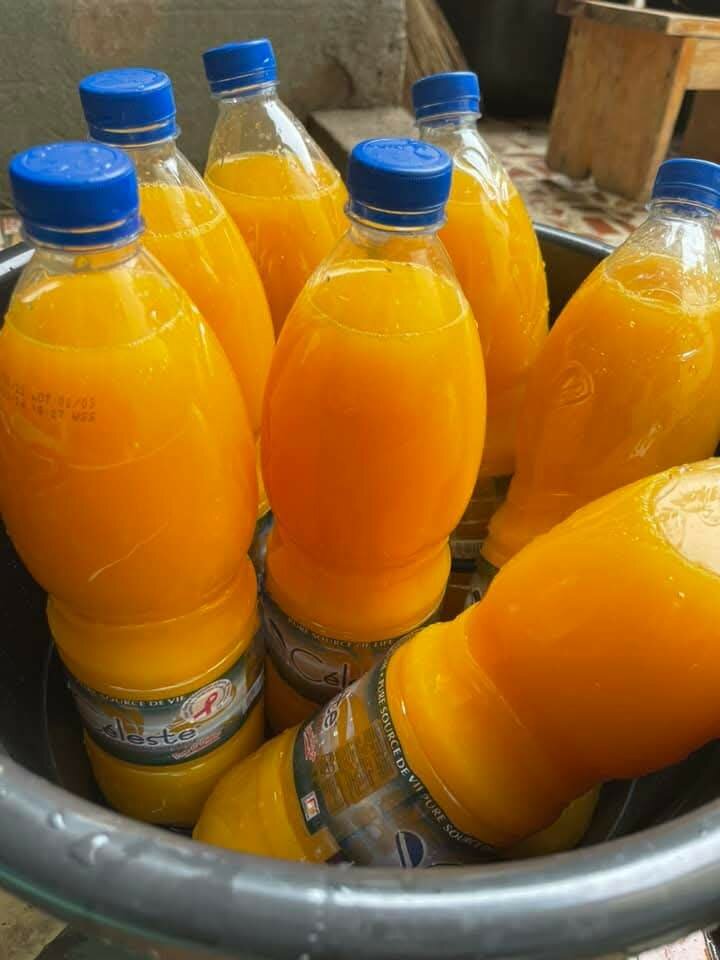 Jus de fruits naturels frais