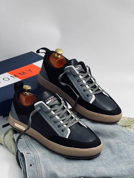 TOMMY HILFIGER CLASSIC