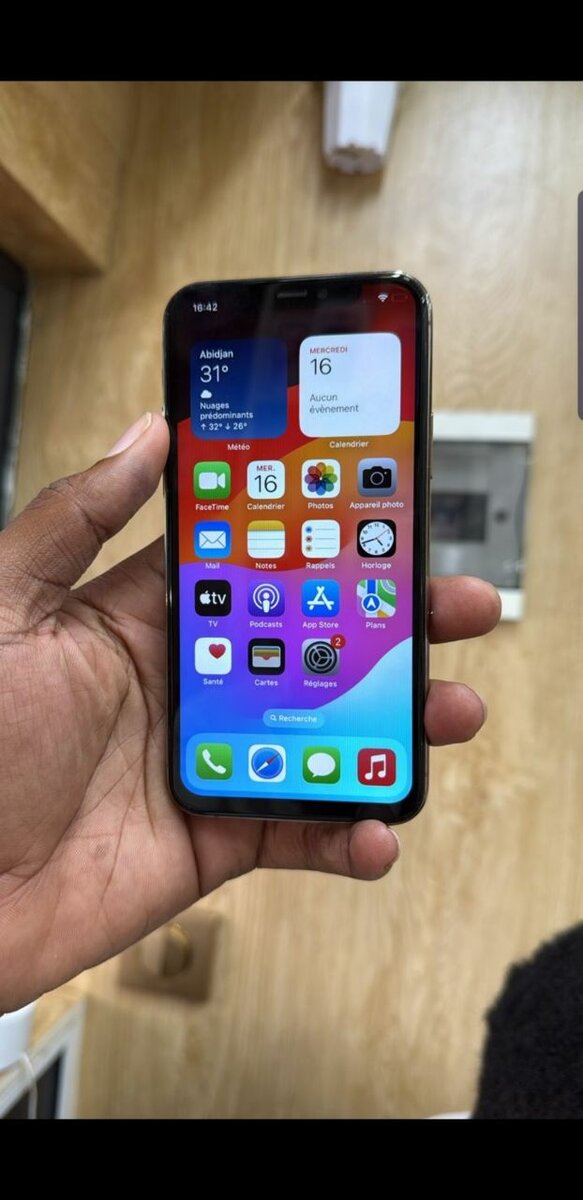 iPhone 11pro second main propr