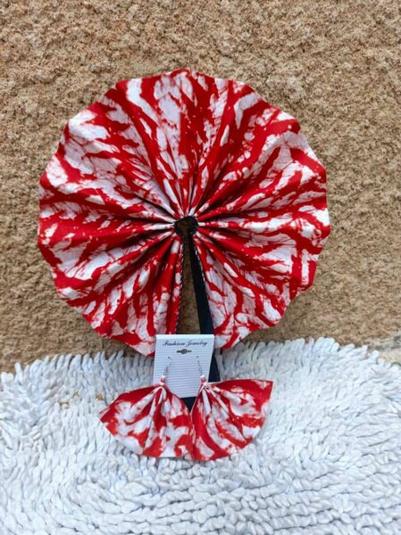 Éventail Pliable en Tissu Africain
