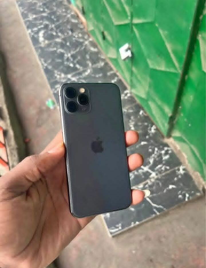 iPhone 11 Pro - Smartphone
