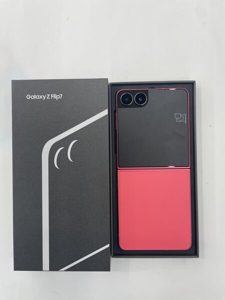 Galaxy Z Flip7 Révolutionnaire