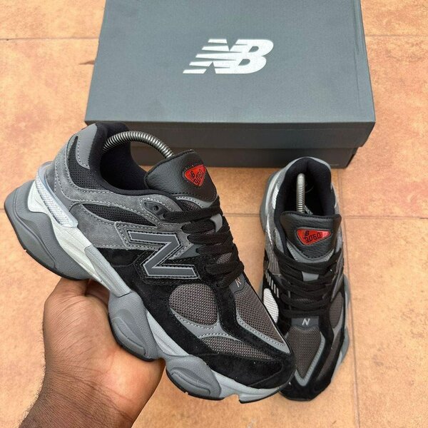 New Balance 9060s - Castlerock