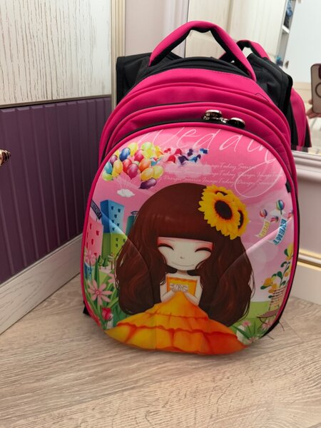 Школьный рюкзак