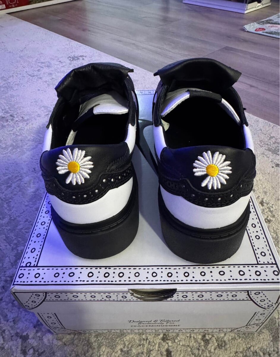 Nike SB Dunk Low Travis Scott x Peace Minus One