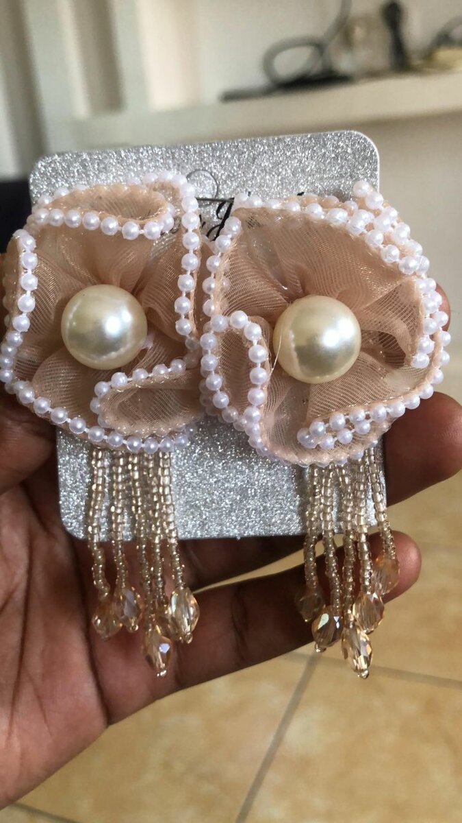 Boucles d'oreilles en perles fleur