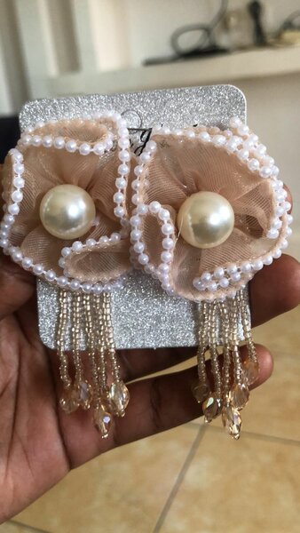 Boucles d'oreilles en perles fleur