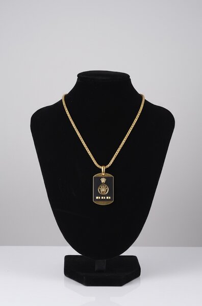collier avec pendentif