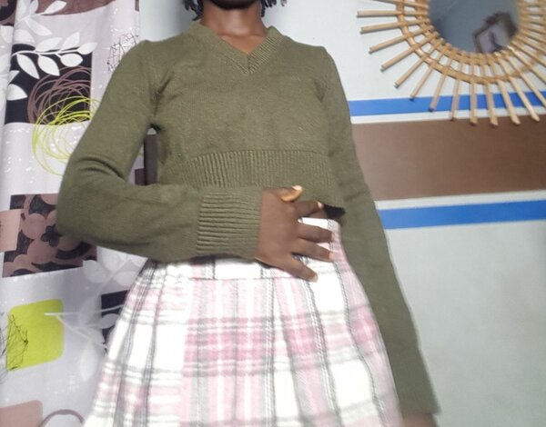 Pull court en maille verte