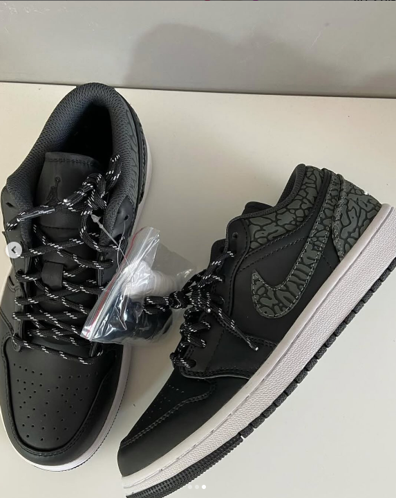 Кроссовки Nike AIR JORDAN 1 LOW черный