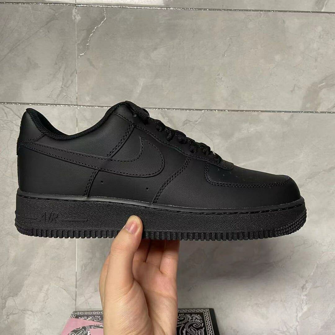 Sneakers noirs confortables