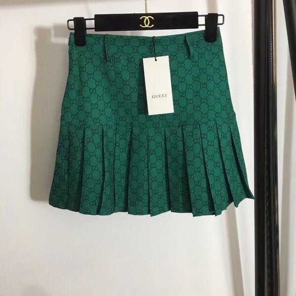 Student skirt