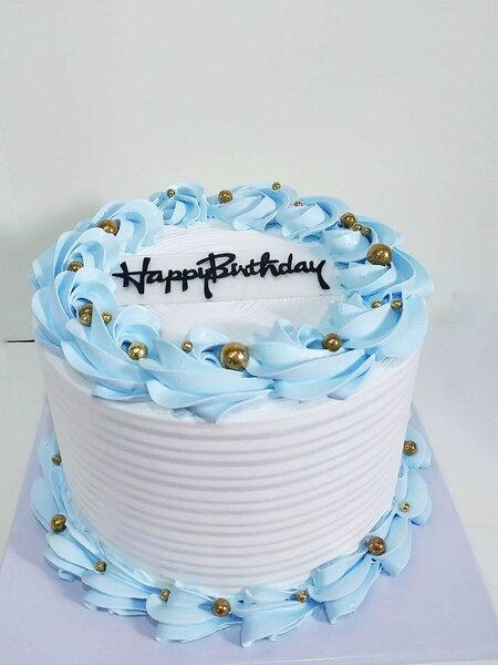 Gâteau d'anniversaire élégant