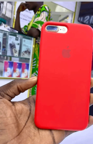 Étui de téléphone rouge élégant