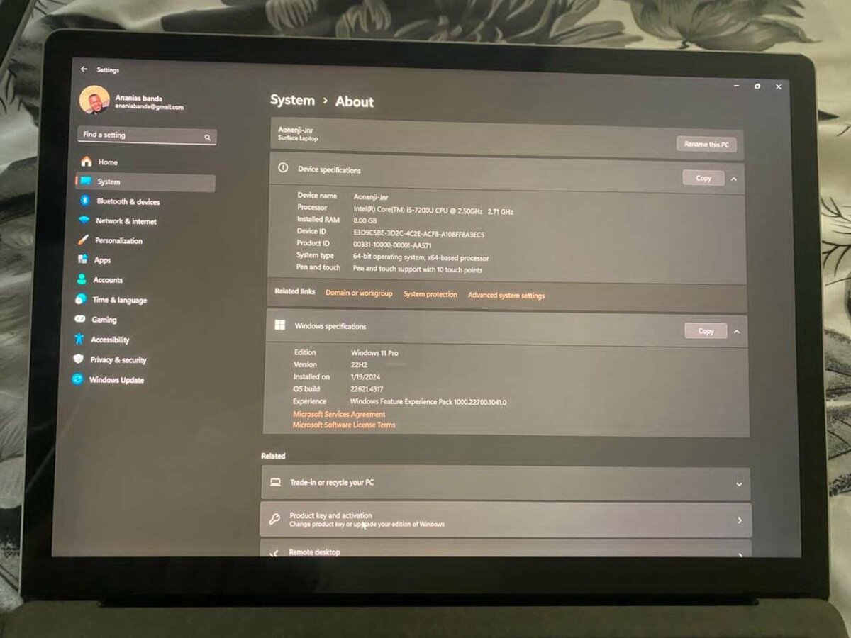 Microsoft surface laptop