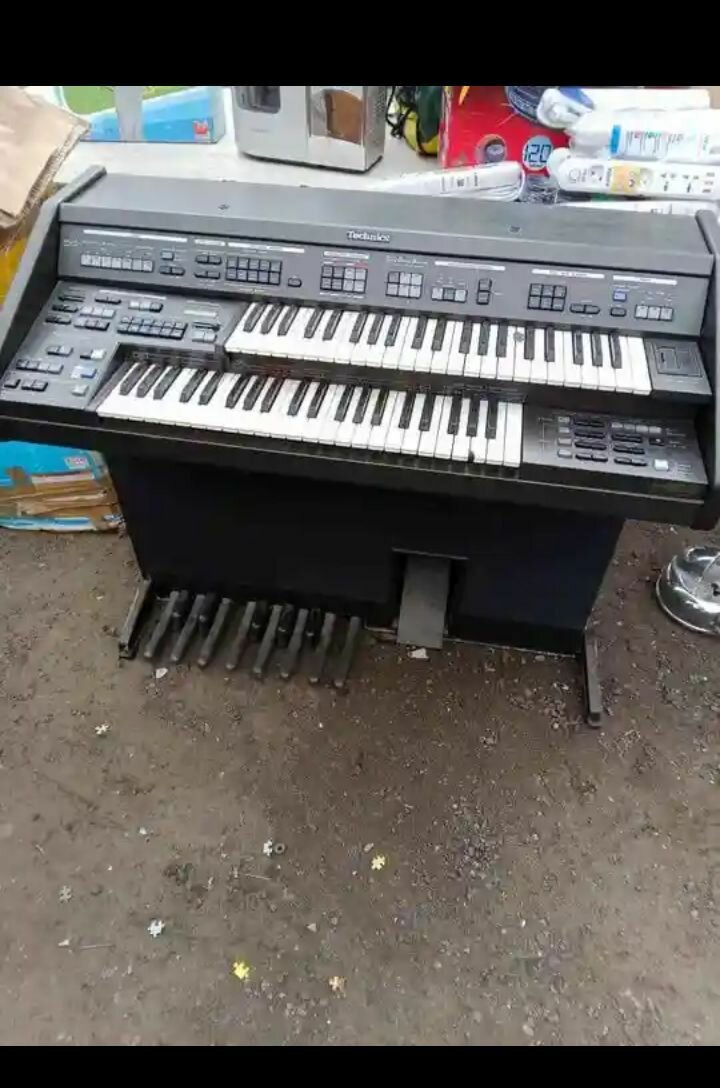 Orgue électronique Technics