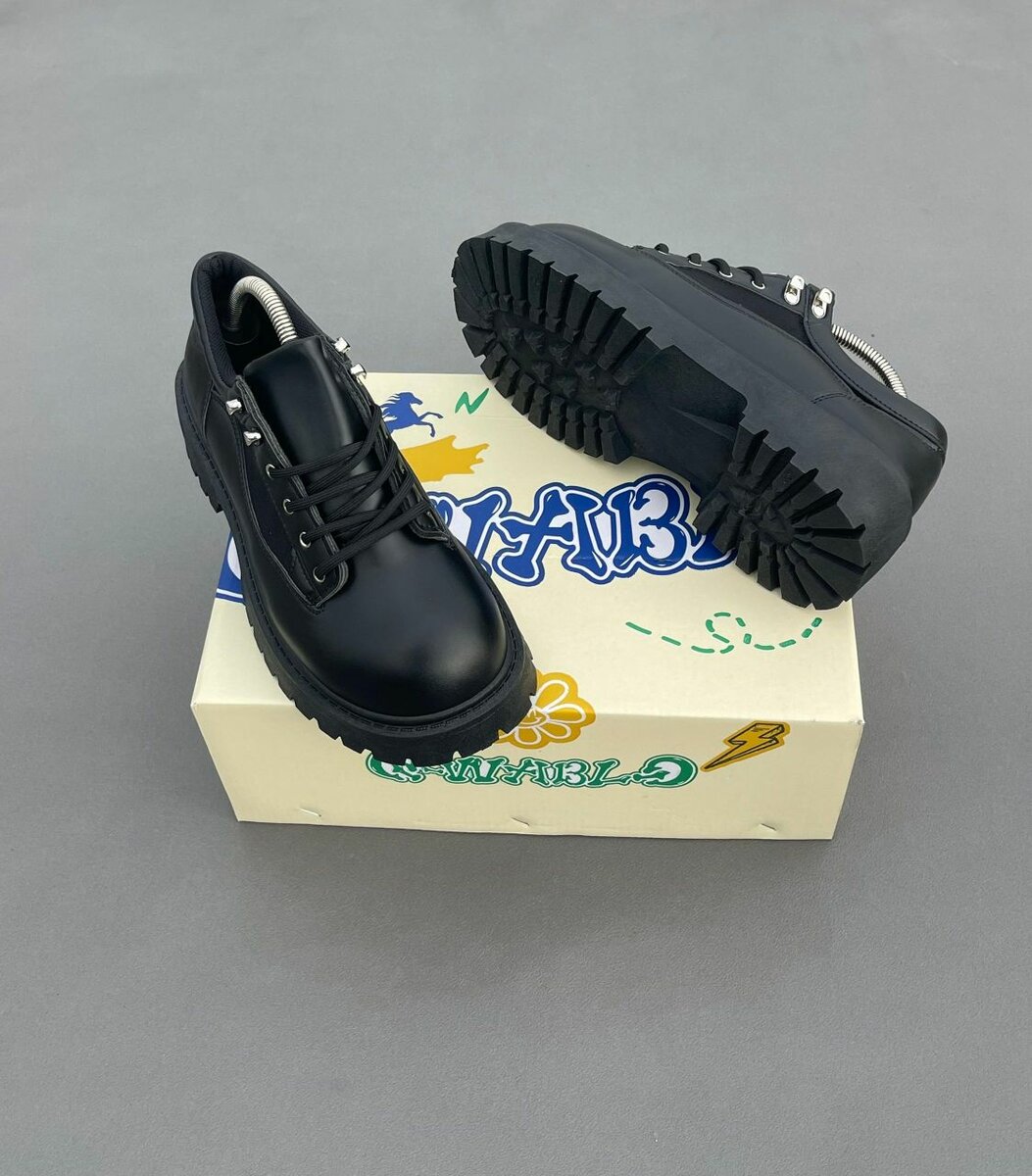 Chaussures Noires en Cuir