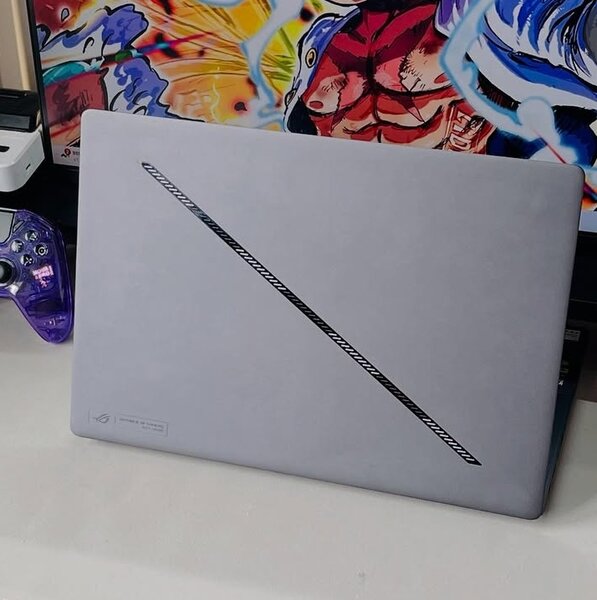 ASUS ROG ZEPHYRUS G16  2024