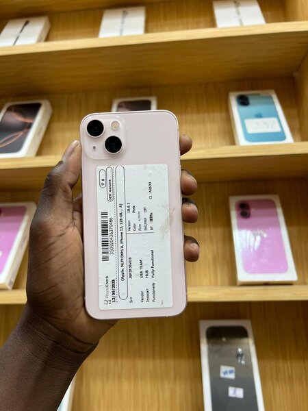 iPhone 13 reconditionné rose