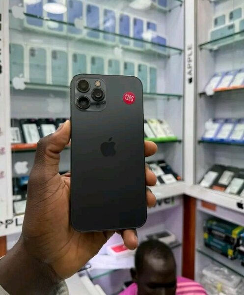 iPhone 128 Go Smartphone