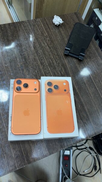 iPhone 17 pro 256 Gb avec cart