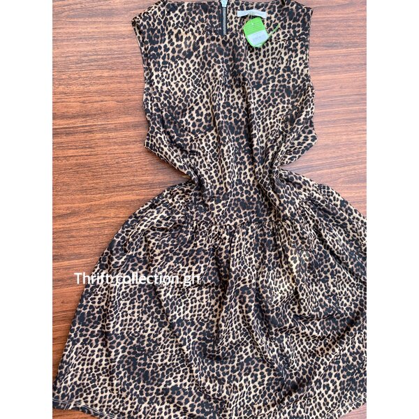 Thrift_collection.gh