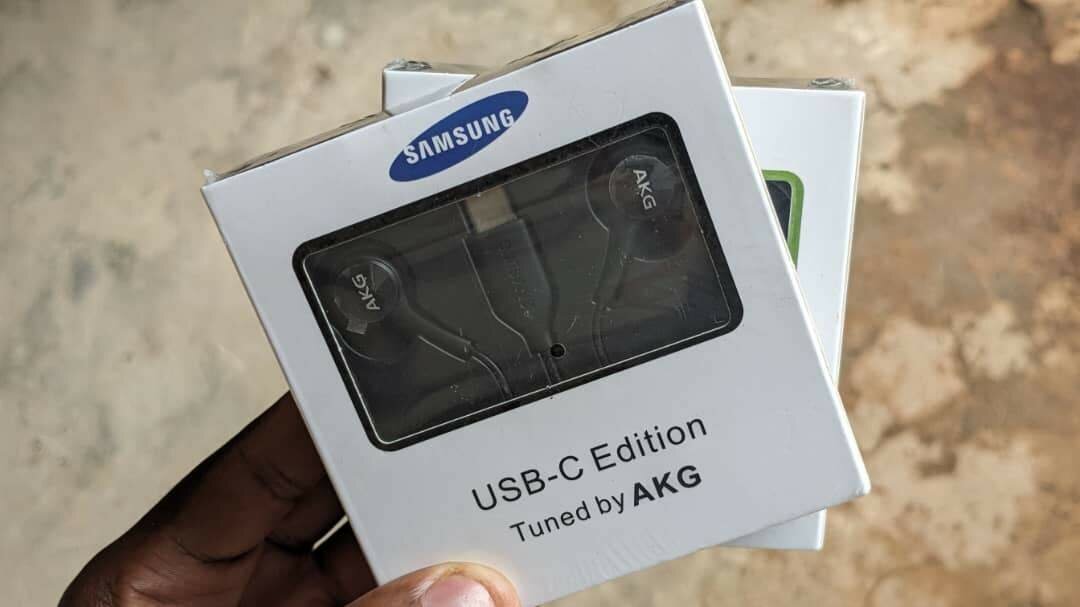 AKG  Samsung type C headsets