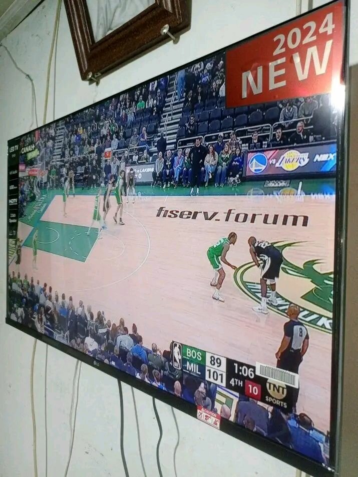 Téléviseur LED UHD 45UQ70