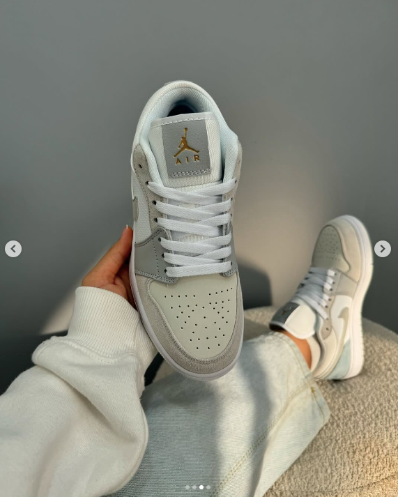 Кроссовки Air Jordan 1 low “Paris” белый,серый,кремовый