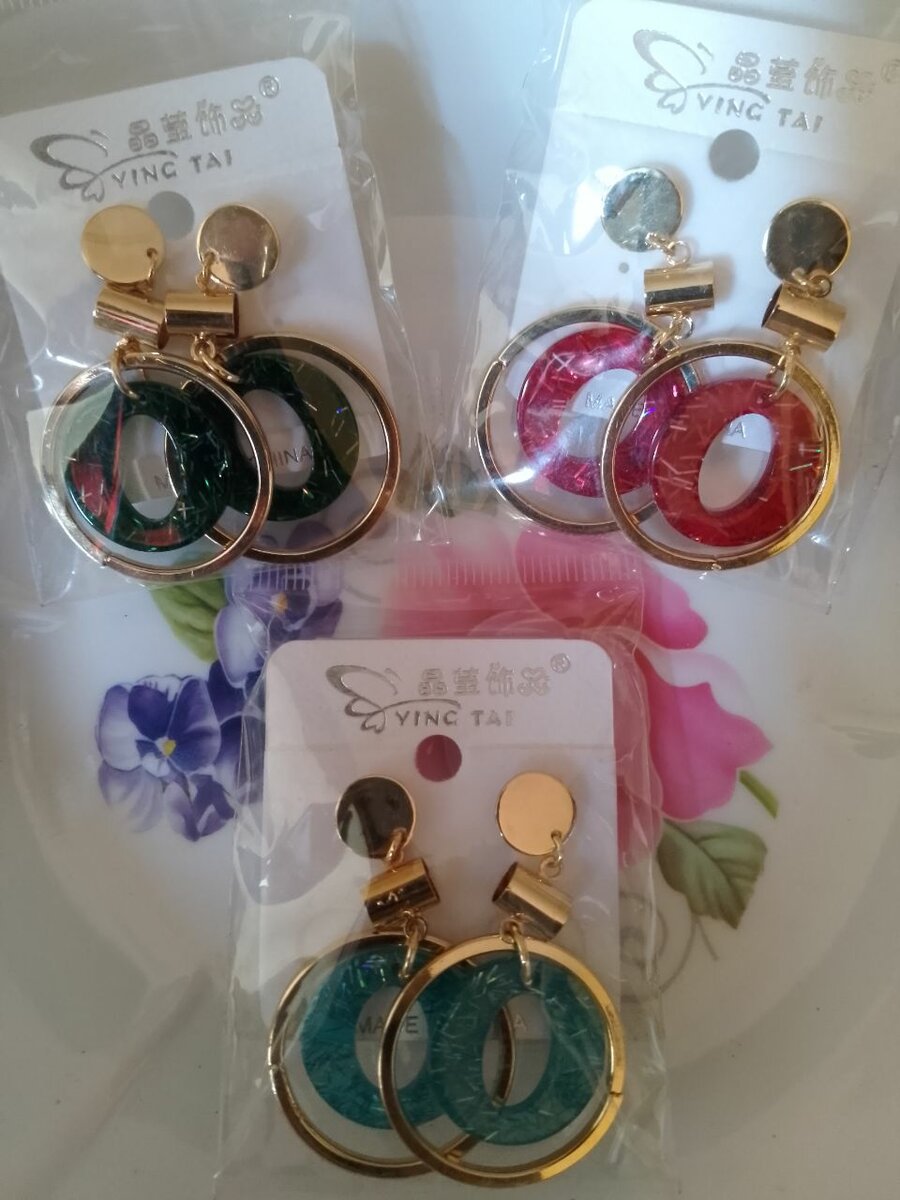 Round Acrylic Drop Earrings