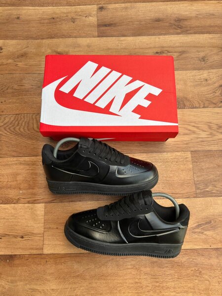 Baskets Nike Air Force 1 Noires